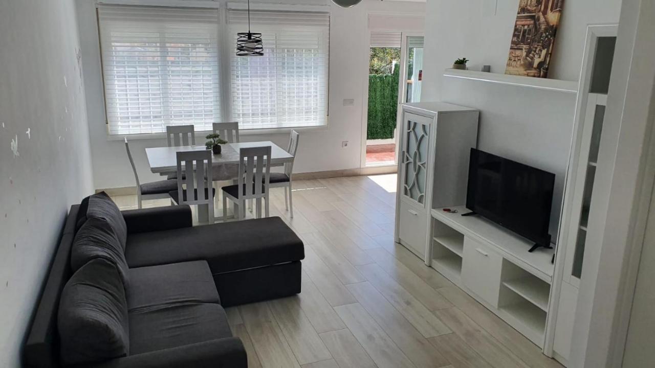 Cala House II Luminoso Adosado Con Vistas,Piscina Comunitaria Y Parking Incluido Villa เพนิสโคลา ภายนอก รูปภาพ